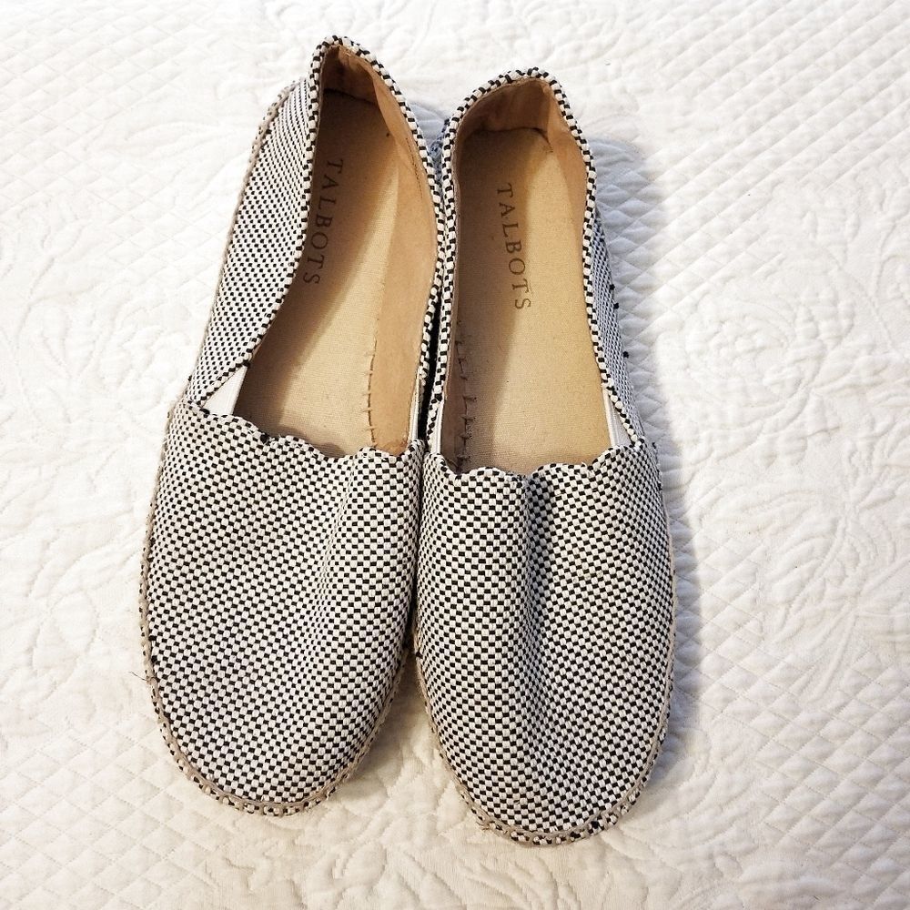 Talbots Black/White Flat espadrilles sz 7.5